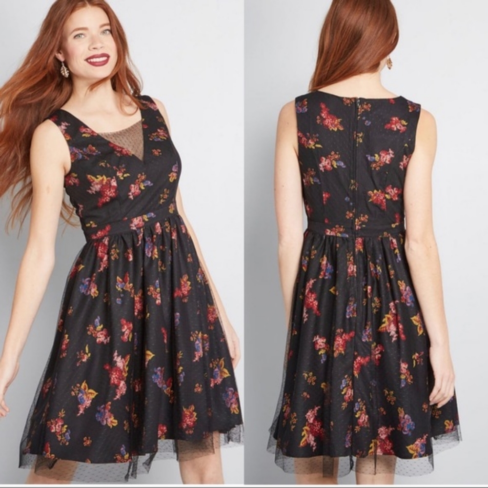 Modcloth Delightful Sight A-Line Swiss Dot Floral Dress Size Large NEW